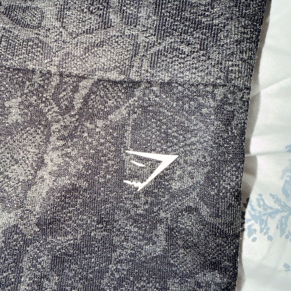 Gymshark Black Snake-Print Leggings - Picture 2 of 4